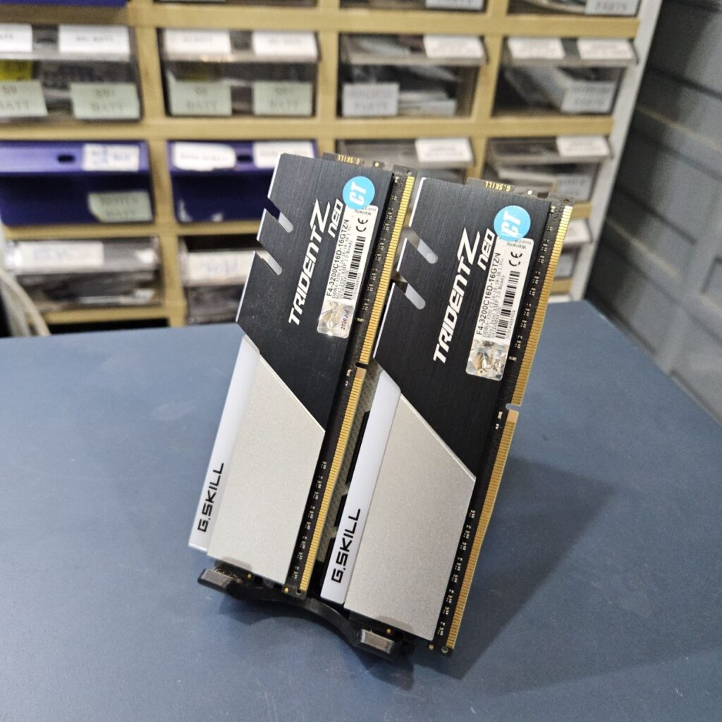 G.Skill Trident Z Neo